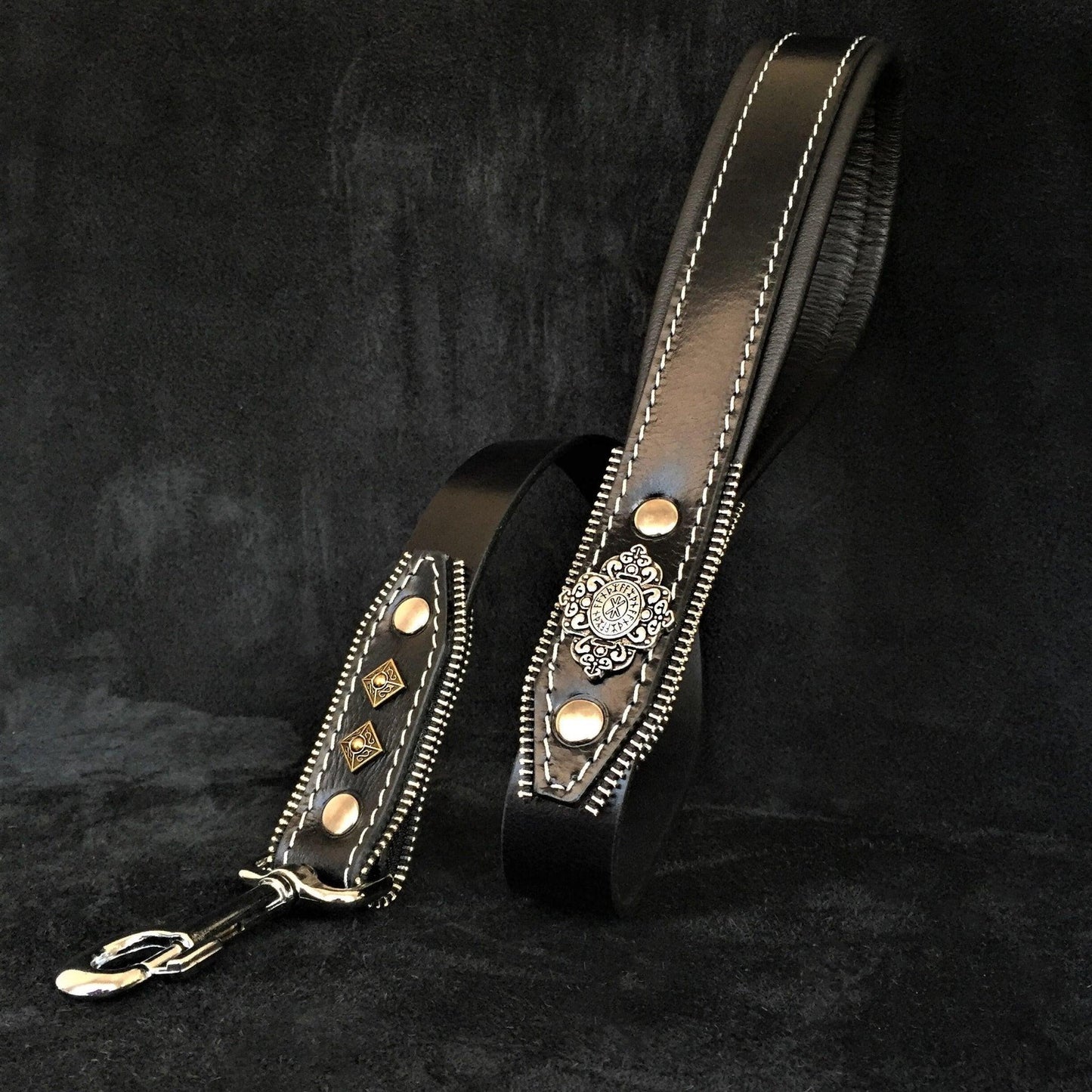 "Aztec" black dog collar