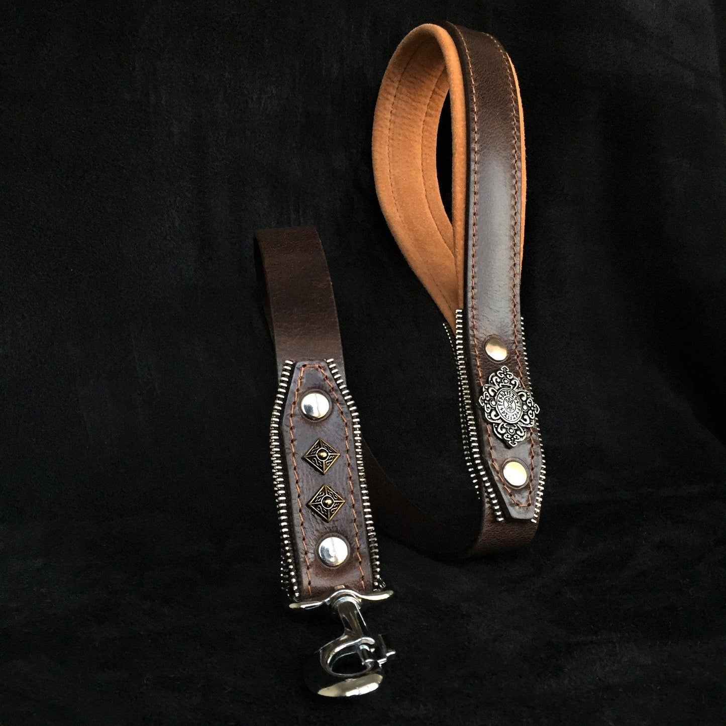 "Aztec" brown dog collar