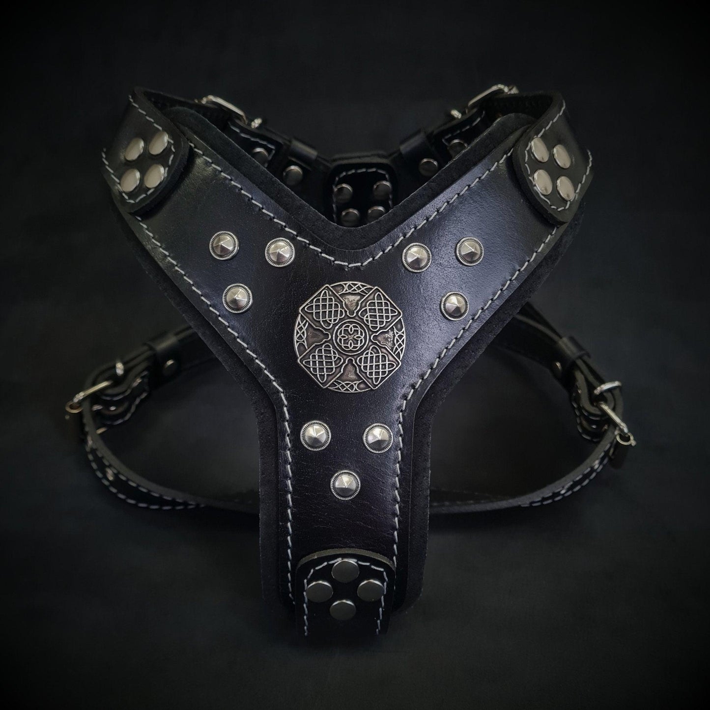 The ''Maximus'' harness black & silver Small to Medium Size