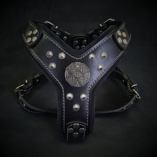 The ''Maximus'' harness black & silver Small to Medium Size
